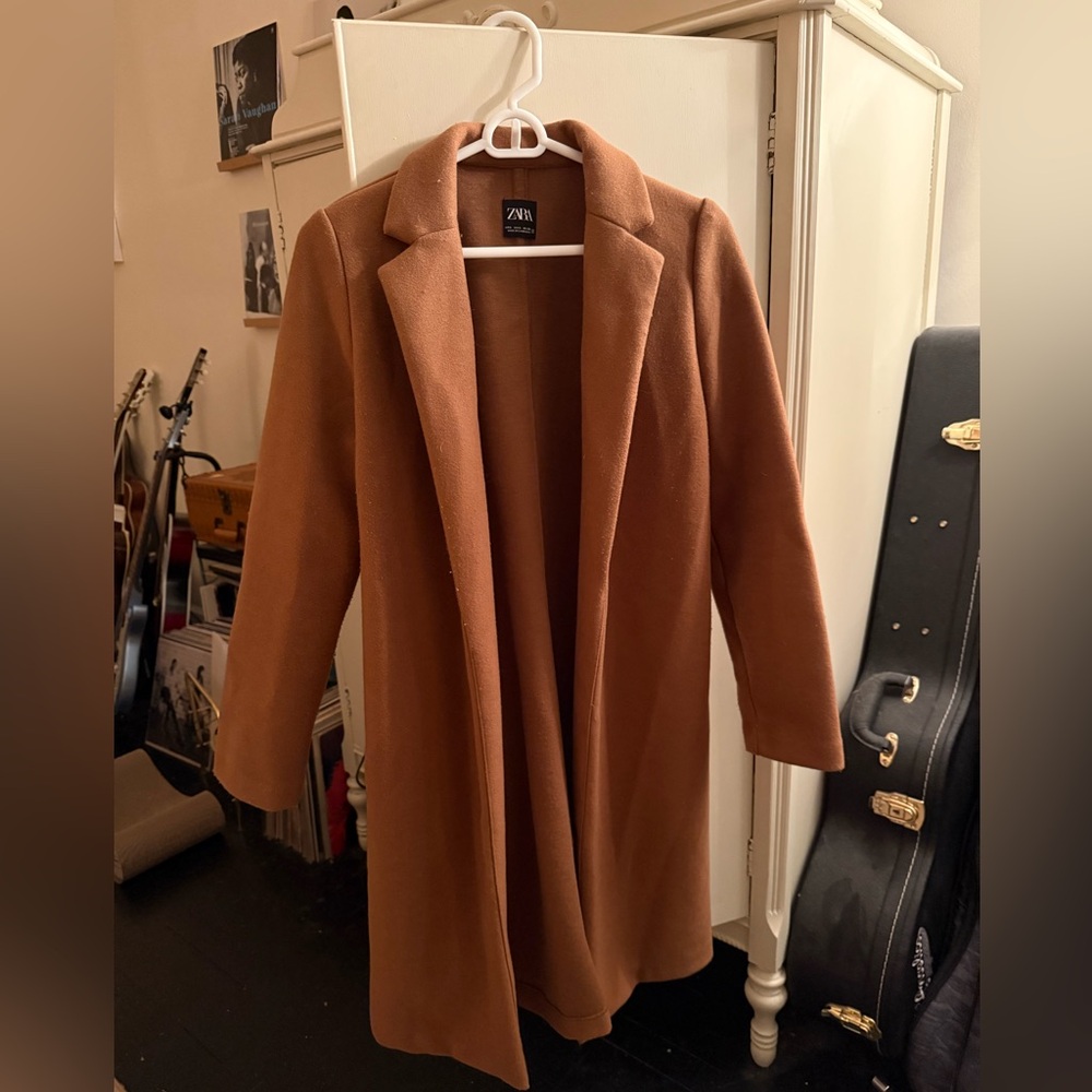 Zara Women's Tan Overcoat